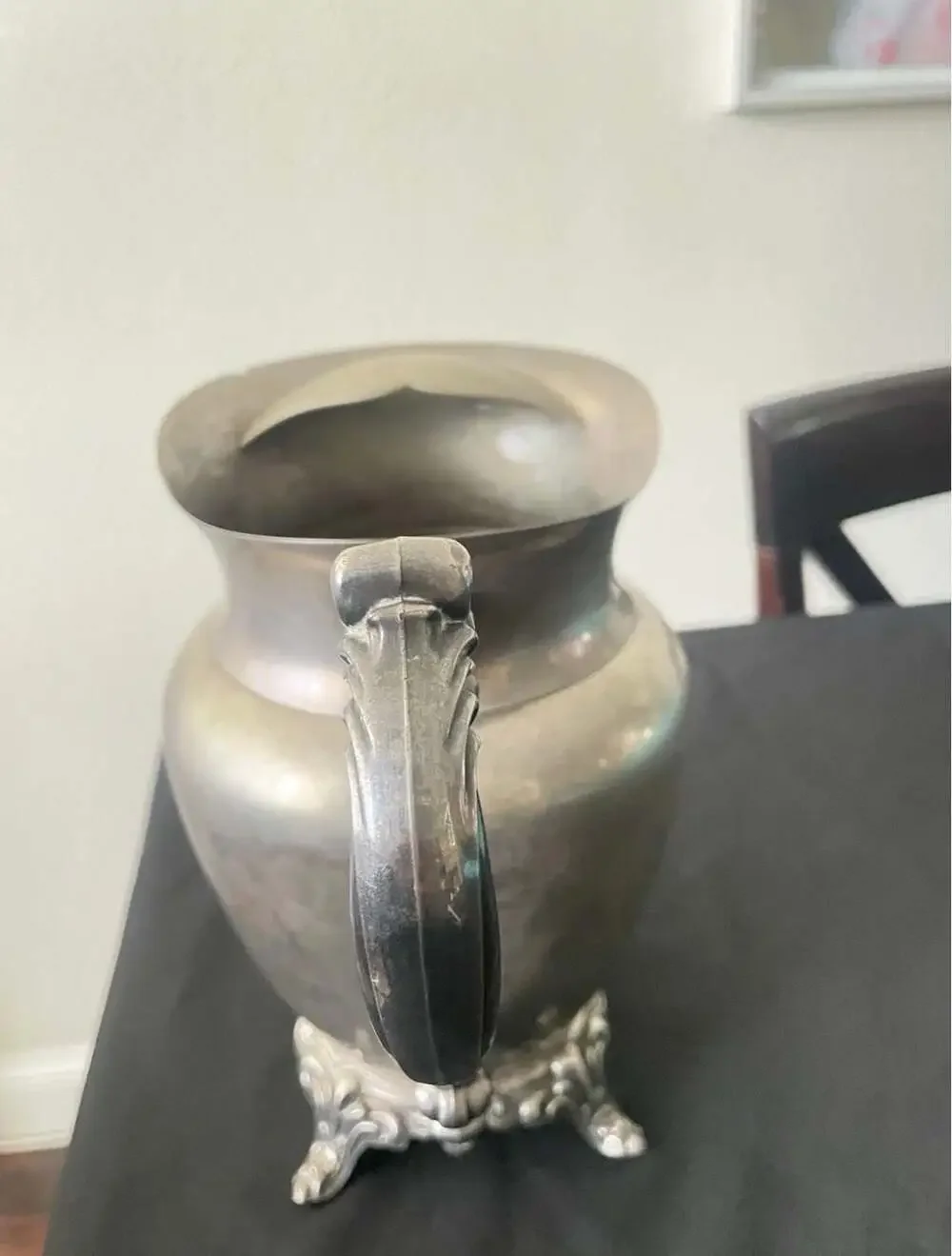 Vintage Oneida Silver-Plated Footed Water Pitcher with Ice Guard